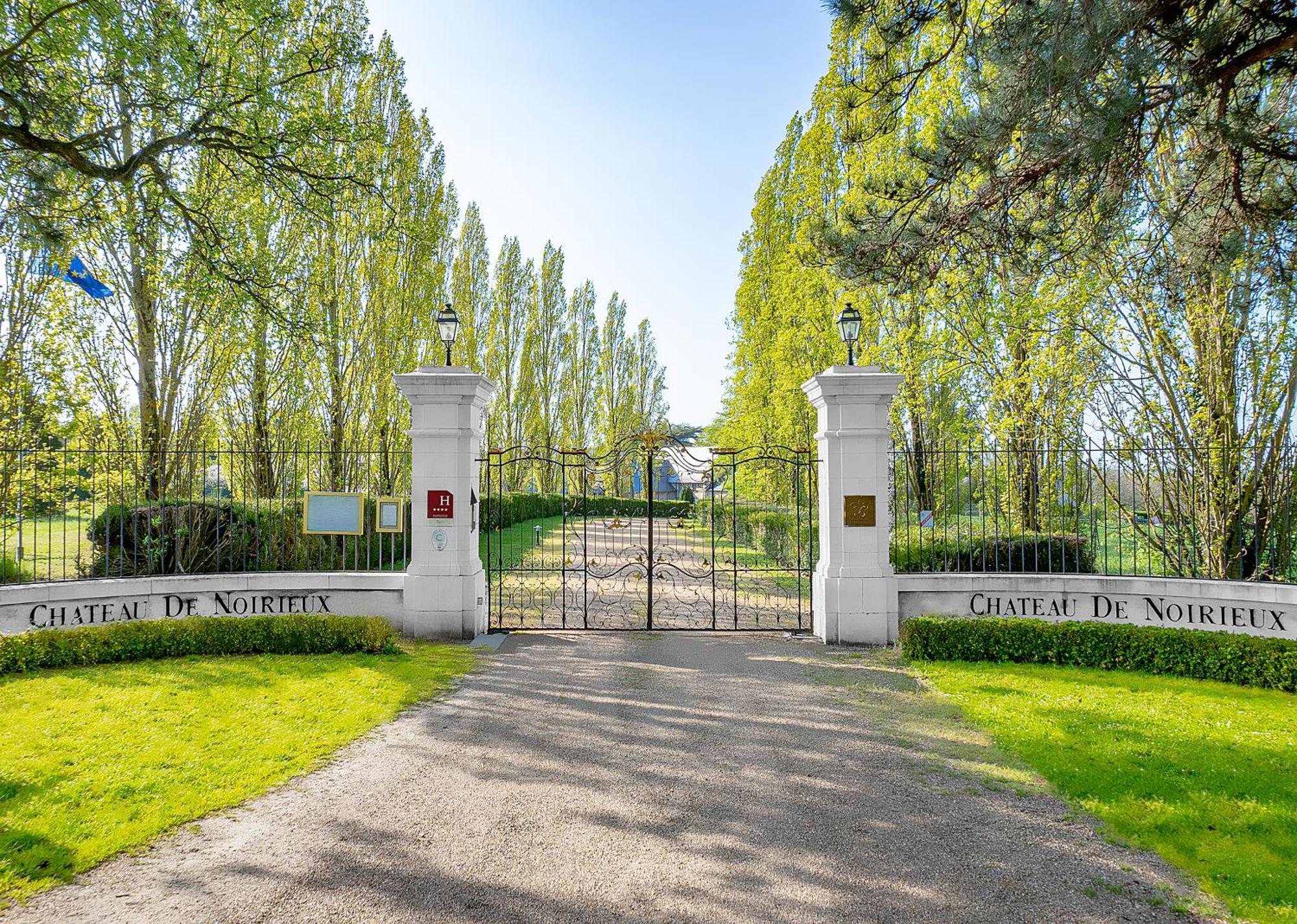 Chateau De Noirieux Briollay Eksteriør billede