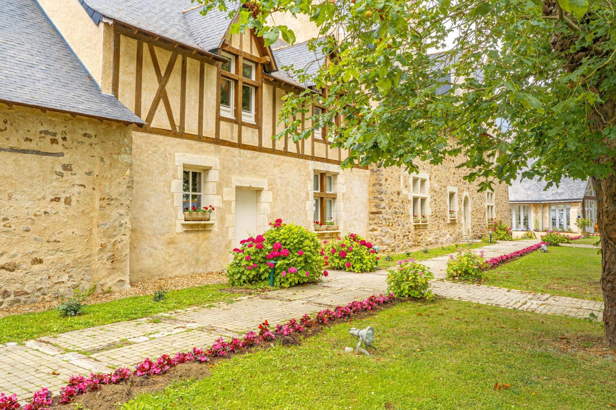 Chateau De Noirieux Briollay Eksteriør billede